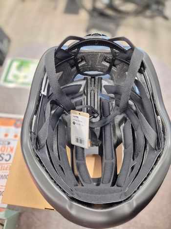 ABUS Taipan Helmet 2026 bike d'occasion — image 4 sur 4