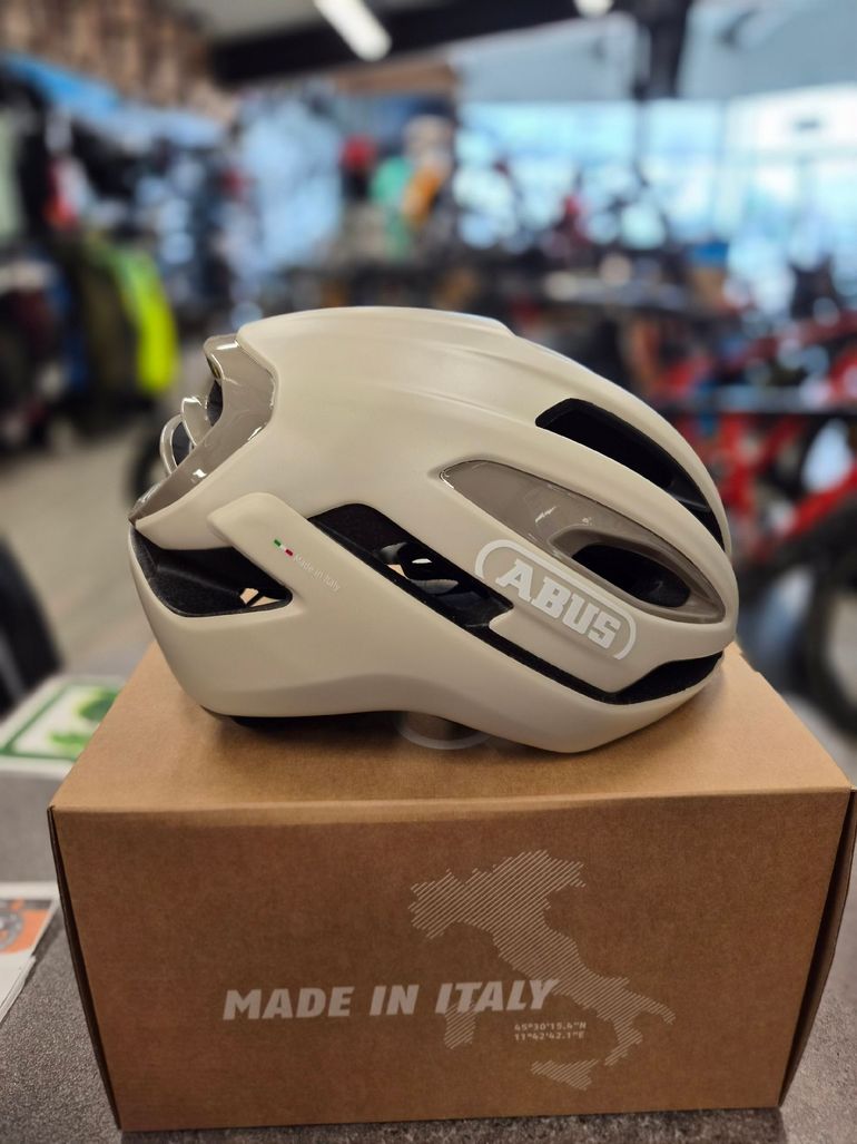 ABUS Taipan Casque Gravel 2026 bike d'occasion — image 4 sur 5