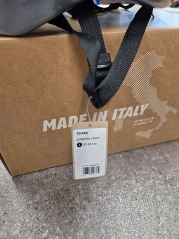 Used ABUS Taipan Helmet 2026 bike — image 5 of 6