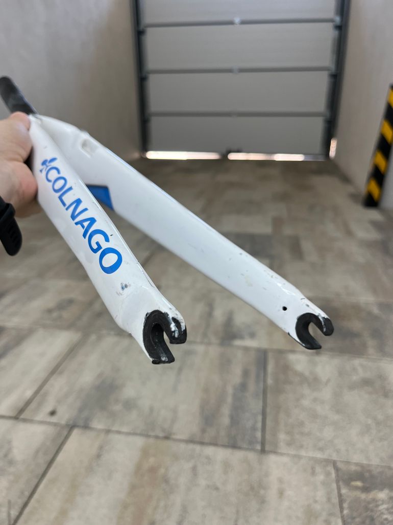 Used Colnago C64 Carbon Road Fork Rim Brake 2021 bike — image 3 of 6