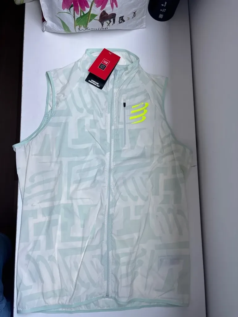 Used Compressport Hurricane Windproof Vest bike — image 2 of 6