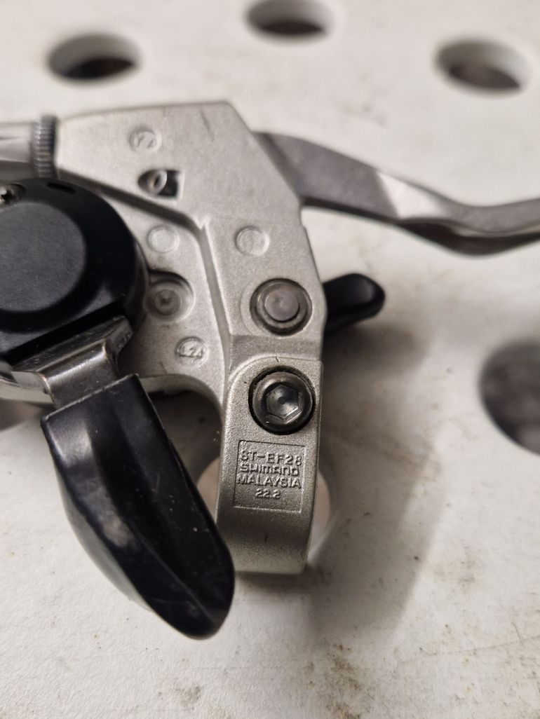 Used Shimano ST-EF28 Left Brake Lever with 3x Shifter bike — image 2 of 3