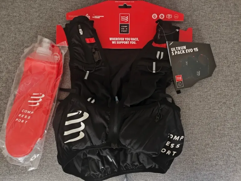 Used Compressport Ultrun S Pack Evo 15 bike — image 1 of 4
