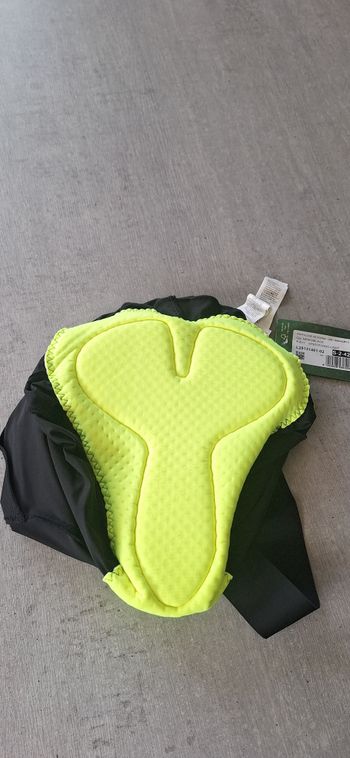 Used Ale cycling Pantalocino ciclismo Donna 2025 bike — image 3 of 4