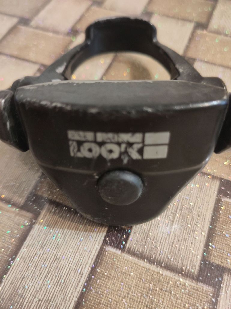 Used Look Automatic Pedals bike — image 3 of 5