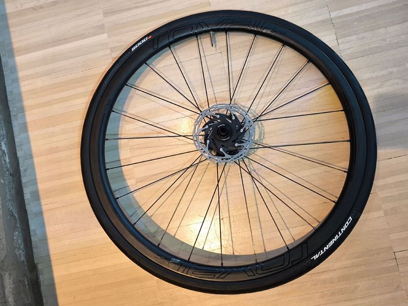 Used Roval CLX32 Rapide 2022 bike — image 2 of 8