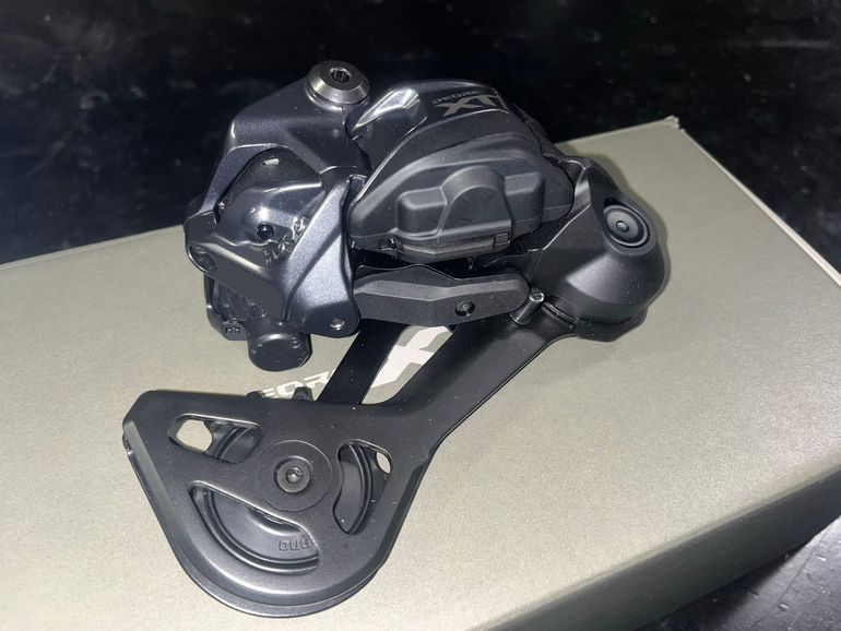 Použité Shimano Upgrade Kit Deore XT M8250 Di2 SGS 2026 bike — obrázek 5 z 17