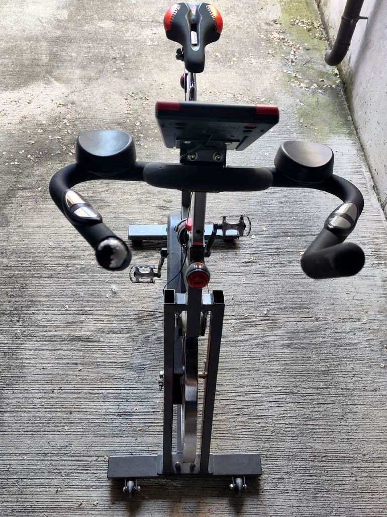 Tweedehands fit fiu BESP-22 bike — afbeelding 2 van 5