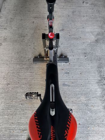Tweedehands fit fiu BESP-22 bike — afbeelding 4 van 5