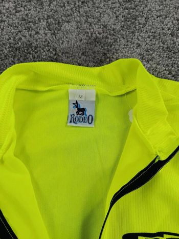 Used Rodeo maillot velo homme taille m -63 7198 cyclisme route respirant jaune bike — image 3 of 7