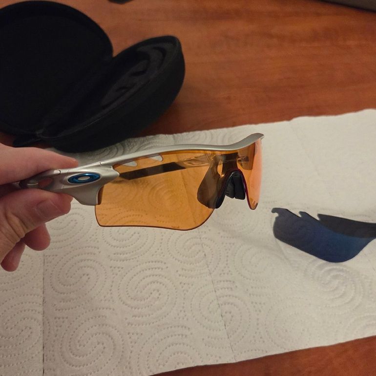 Used Oakley RadarLock Path Cycling Glasses bike — image 3 of 17