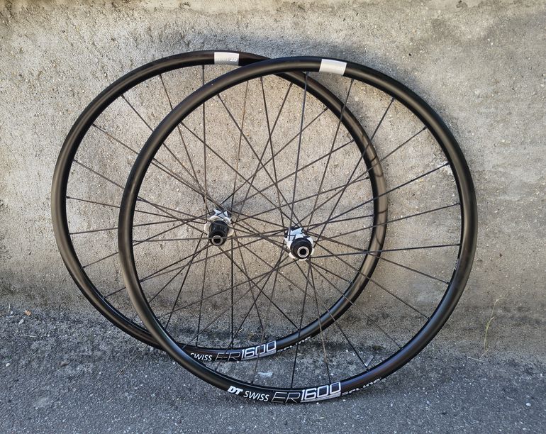Used Dt Swiss ER1600 Wheelset bike — image 1 of 6