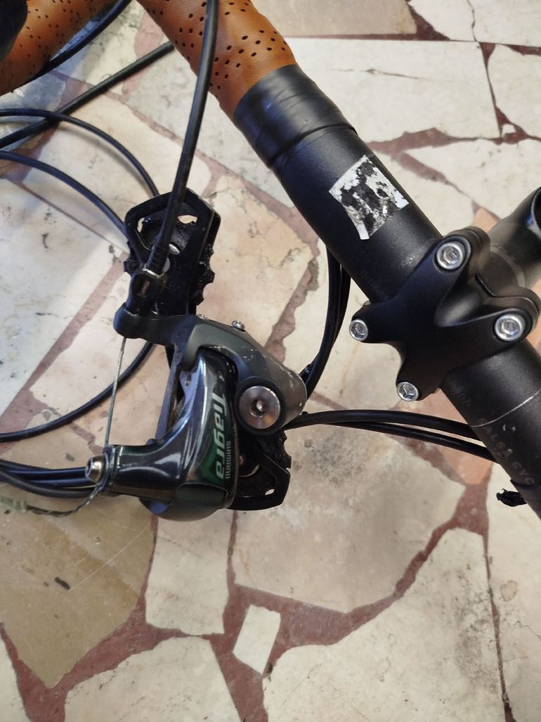 Used Shimano Handlebar with Levers and Shifters 2022 bike — image 4 of 4