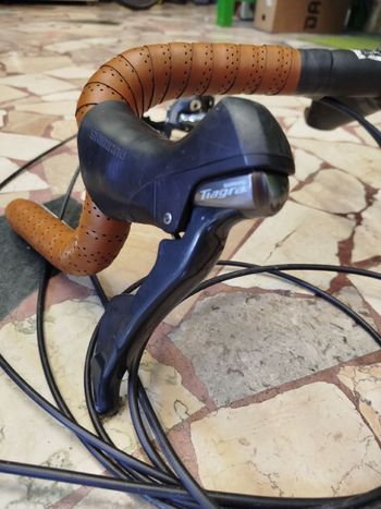 Used Shimano Handlebar with Levers and Shifters 2022 bike — image 2 of 4