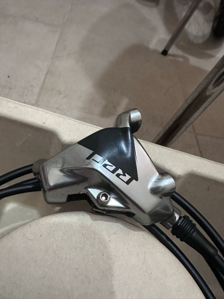 Used Sram Red AXS 12-speed 2024 bike — image 2 of 6