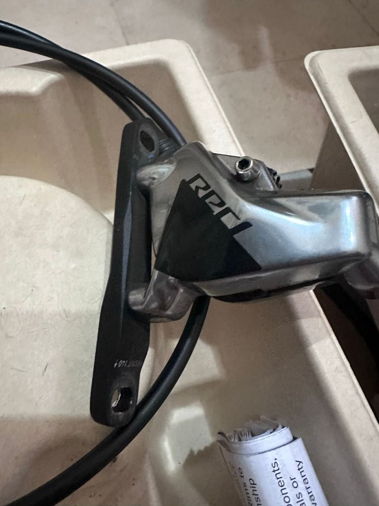 Used Sram Red AXS 12-speed 2024 bike — image 3 of 6
