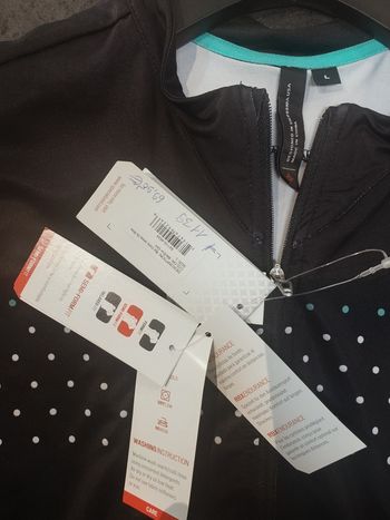 Used Specialized Roubaix Comp Jersey Short Sleeve Women bike — image 3 of 3