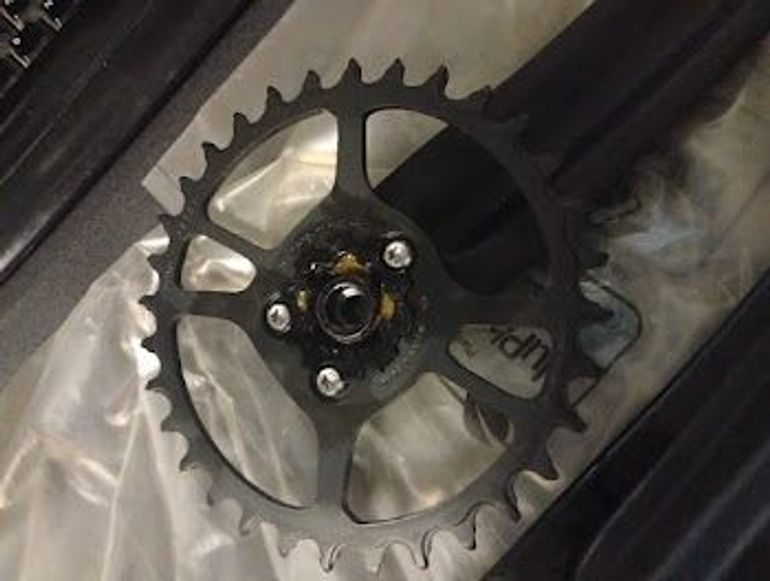 Used Sram DUB x1 1000 32t 170mm bike — image 6 of 6
