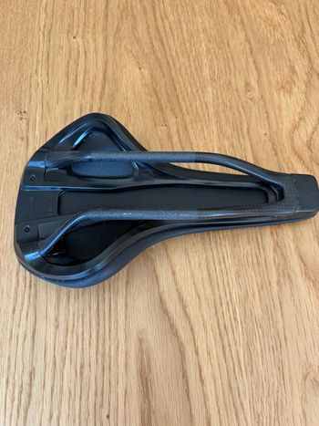Used Cube Nuance SLT X Carbon Saddle 2025 bike — image 8 of 9