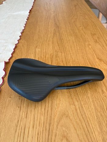 Used Cube Nuance SLT X Carbon Saddle 2025 bike — image 4 of 9