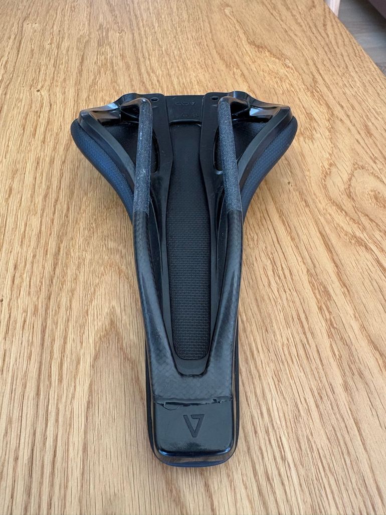 Used Cube Nuance SLT X Carbon Saddle 2025 bike — image 7 of 9