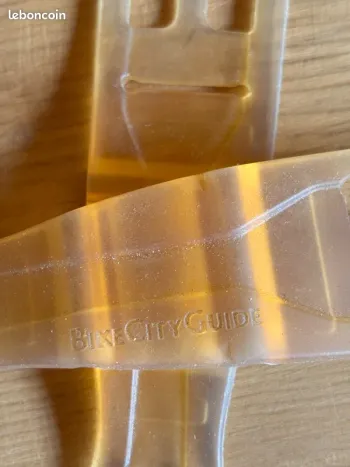Used Autre Support téléphone vélo silicone bike — image 2 of 5