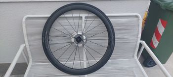 Used Giant SLR 0 40 DISC 2024 bike — image 2 of 7