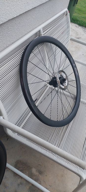 Used Giant SLR 0 40 DISC 2024 bike — image 7 of 7
