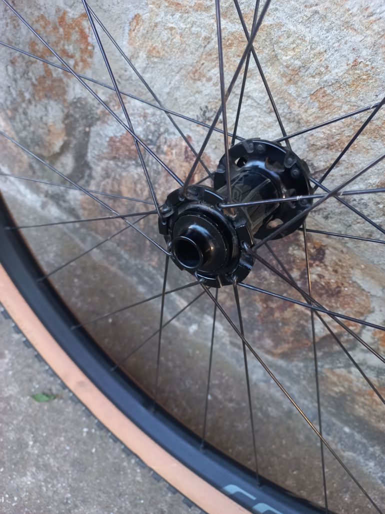 Käytetty Roval Traverse Alloy 29 2022 bike — kuva 8 / 9