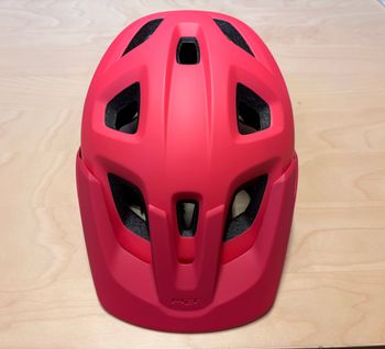 Used MET Eldar Youth Helmet bike — image 2 of 3
