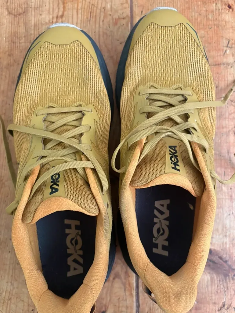 Used Hoka Challenger 8 bike — image 5 of 8