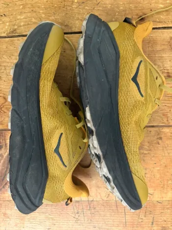 Used Hoka Challenger 8 bike — image 3 of 8
