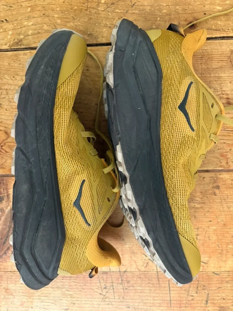 Used Hoka Challenger 8 bike — image 3 of 8