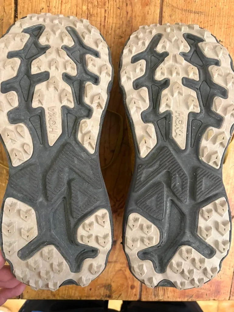 Used Hoka Challenger 8 bike — image 7 of 8