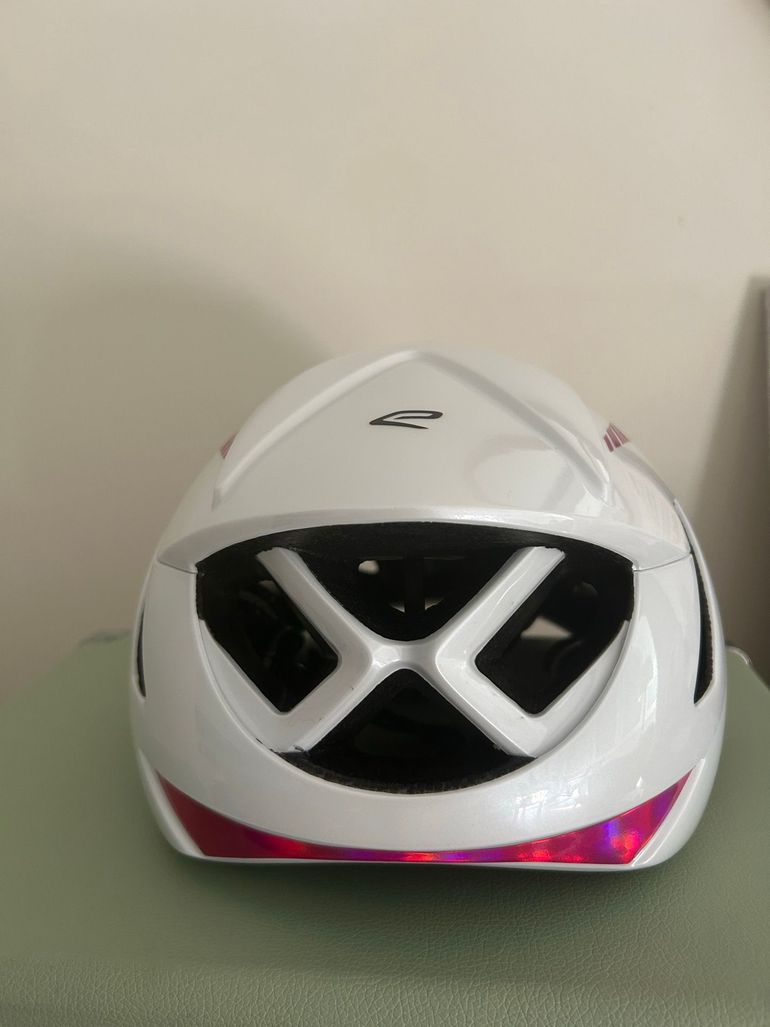 Used Ekoi Aero14 Helmet 2026 bike — image 2 of 8