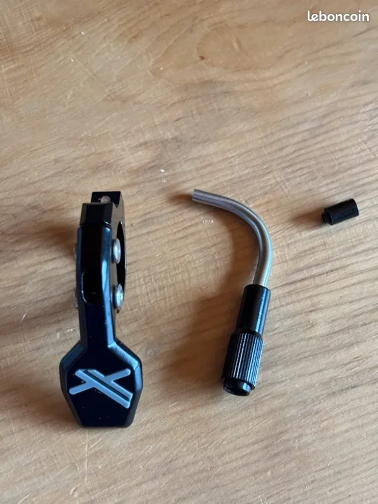 Used Xlc Commande tige de selle télescopique bike — image 1 of 2