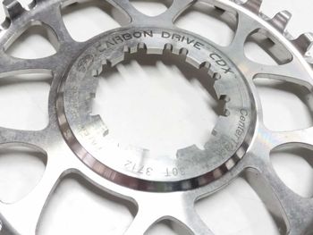 Used Gates Carbon Drive Piñon Gates CDX 30T trasero inox Shimano HG CDXR309S bike — image 2 of 2