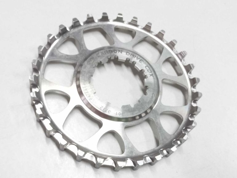 Used Gates Carbon Drive Piñon Gates CDX 30T trasero inox Shimano HG CDXR309S bike — image 1 of 2