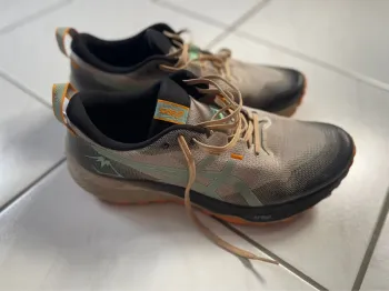Used Asics Trabuco 12 bike — image 3 of 3