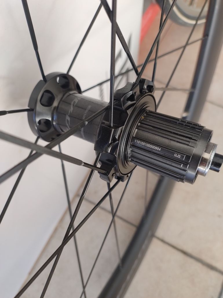 Used Shimano Dura Ace C60 Rim Brake Tubolare 2026 bike — image 6 of 7