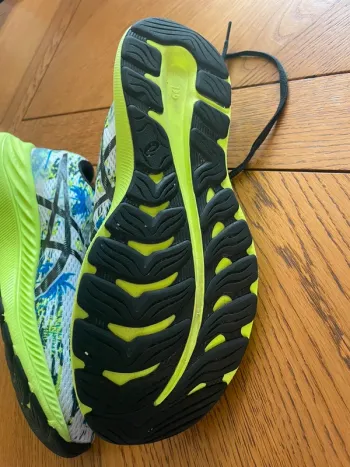 Käytetty Asics Running Shoes bike — kuva 6 / 9