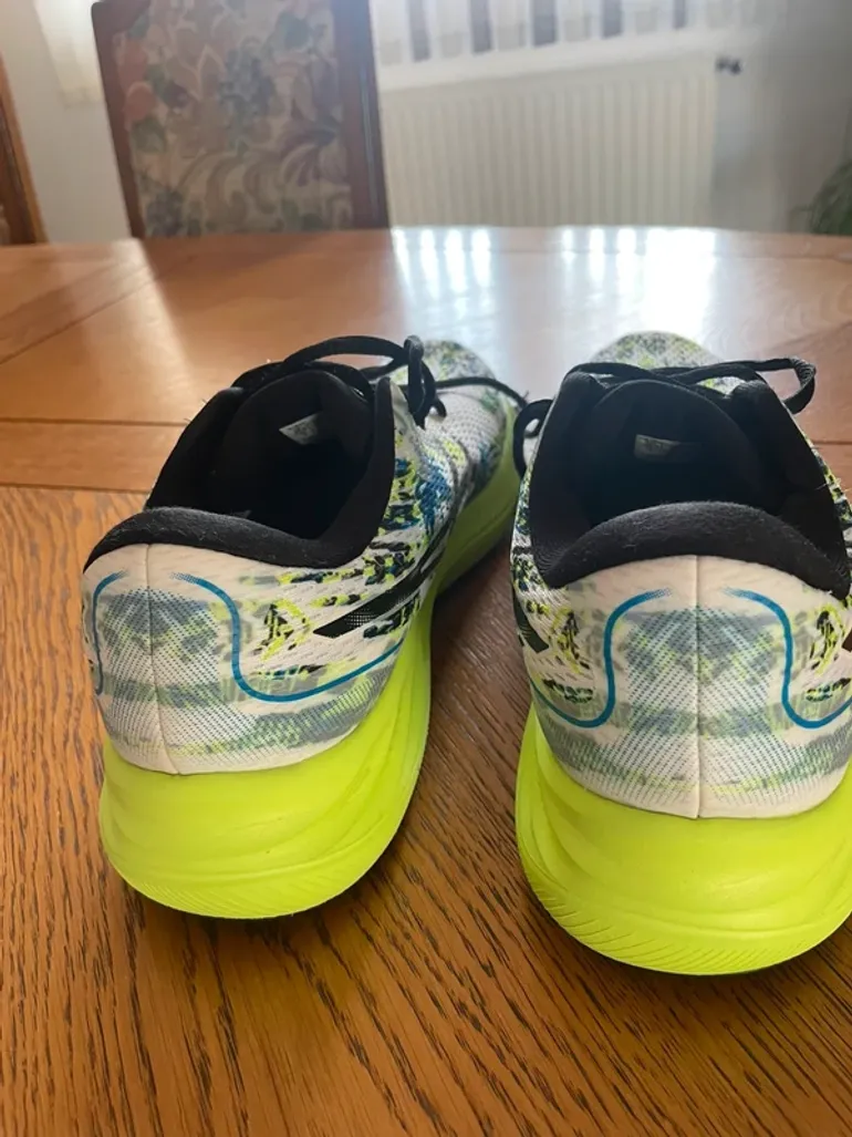 Käytetty Asics Running Shoes bike — kuva 2 / 9