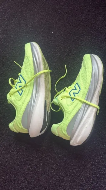 Used New Balance 1080v15 bike — image 2 of 5