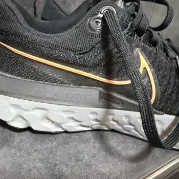 Käytetty Nike React Infinity Run Flyknit 2 bike — kuva 4 / 9