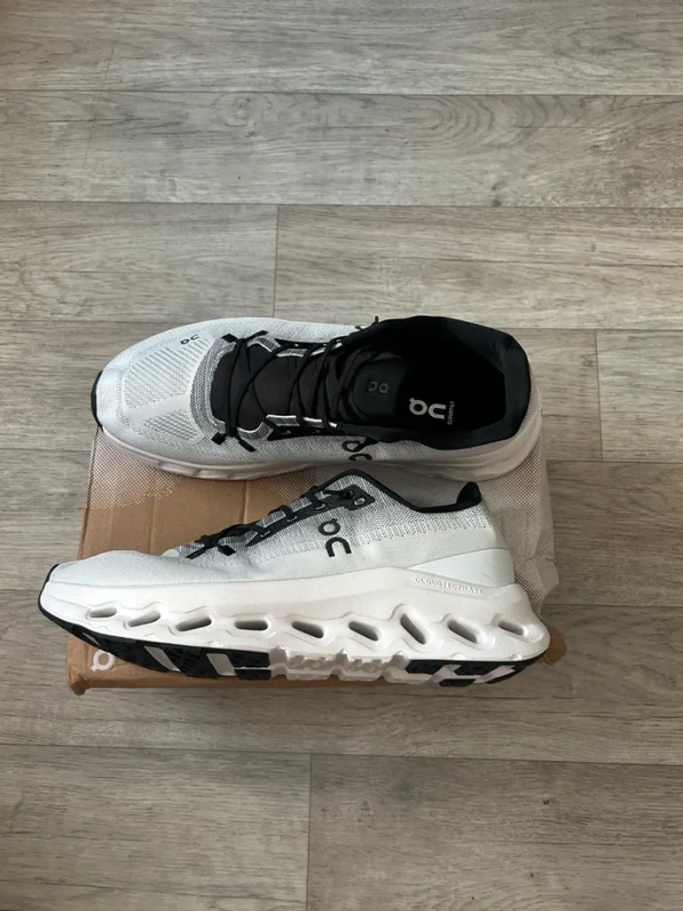 Used On Running Cloud bike — image 2 of 10