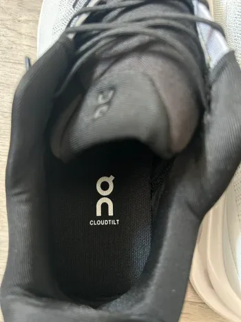 Used On Running Cloud bike — image 9 of 10