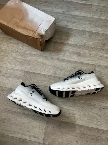 Used On Running Cloud bike — image 3 of 10