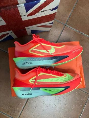Used Nike Zoom Fly bike — image 2 of 4