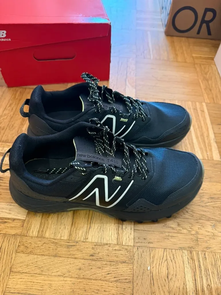 Used New Balance T410 bike — image 4 of 4