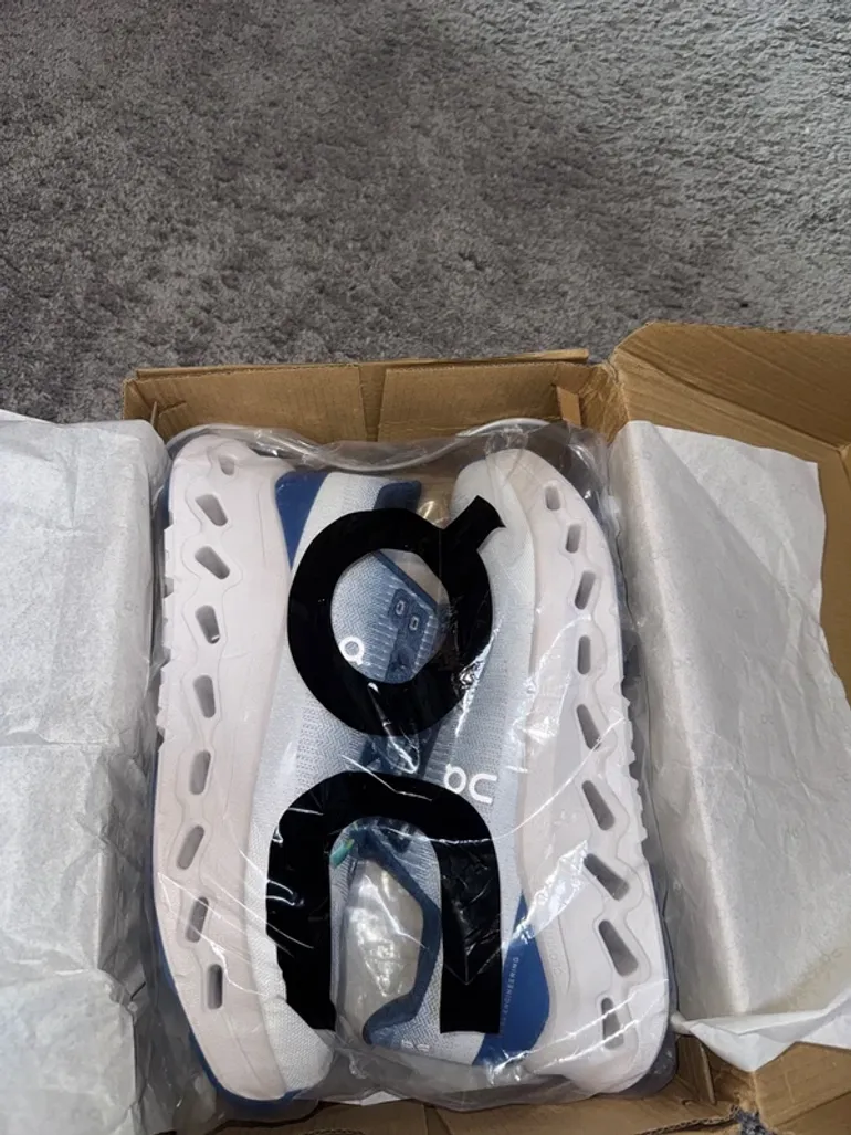 Used On Running Cloud bike — image 7 of 8
